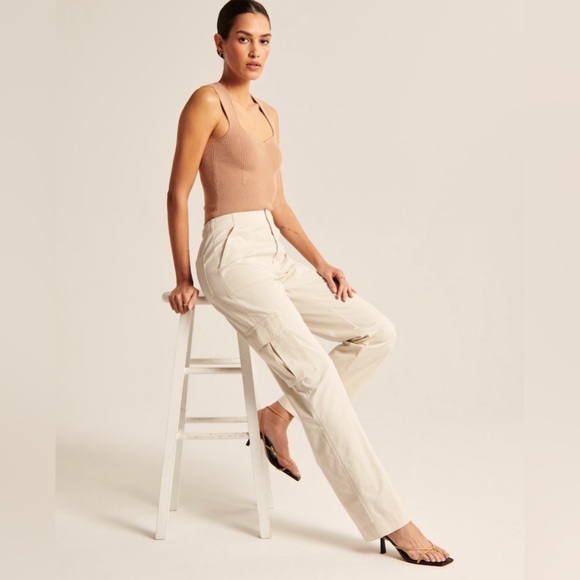 Abercrombie & Fitch Relaxed Cargo Pant - Picture 3 of 8